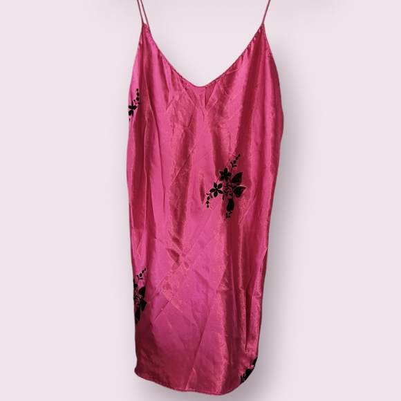 Sabrina by Mervyns Robe - Picture 3 of 5